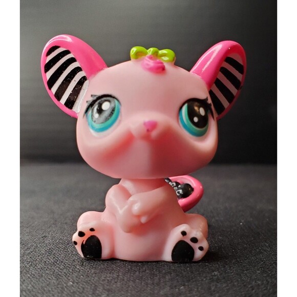 LPS Littlest Pet Shop #2165 Rat Mouse Green Bow Blue Eyes - Picture 1 of 3